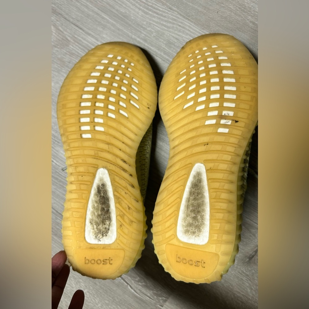 Authentic Adidas Yeezy Boost 350 V2 Antlia Reflective 100% clean - Picture 7 of 7